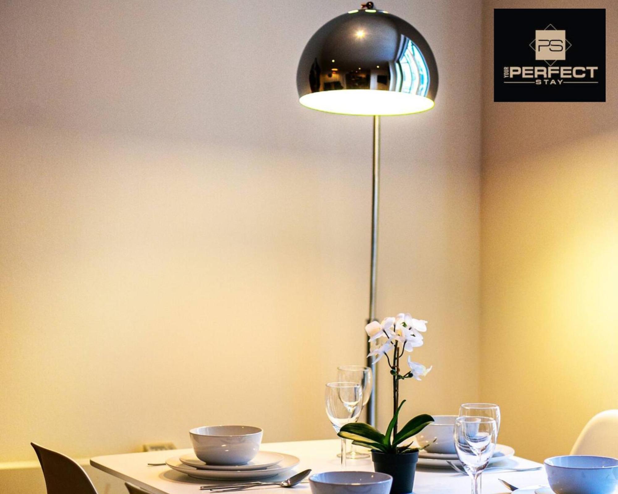 Cosmo Modern Apartment Central By Your Perfect Stay Short Lets Birmingham Esterno foto