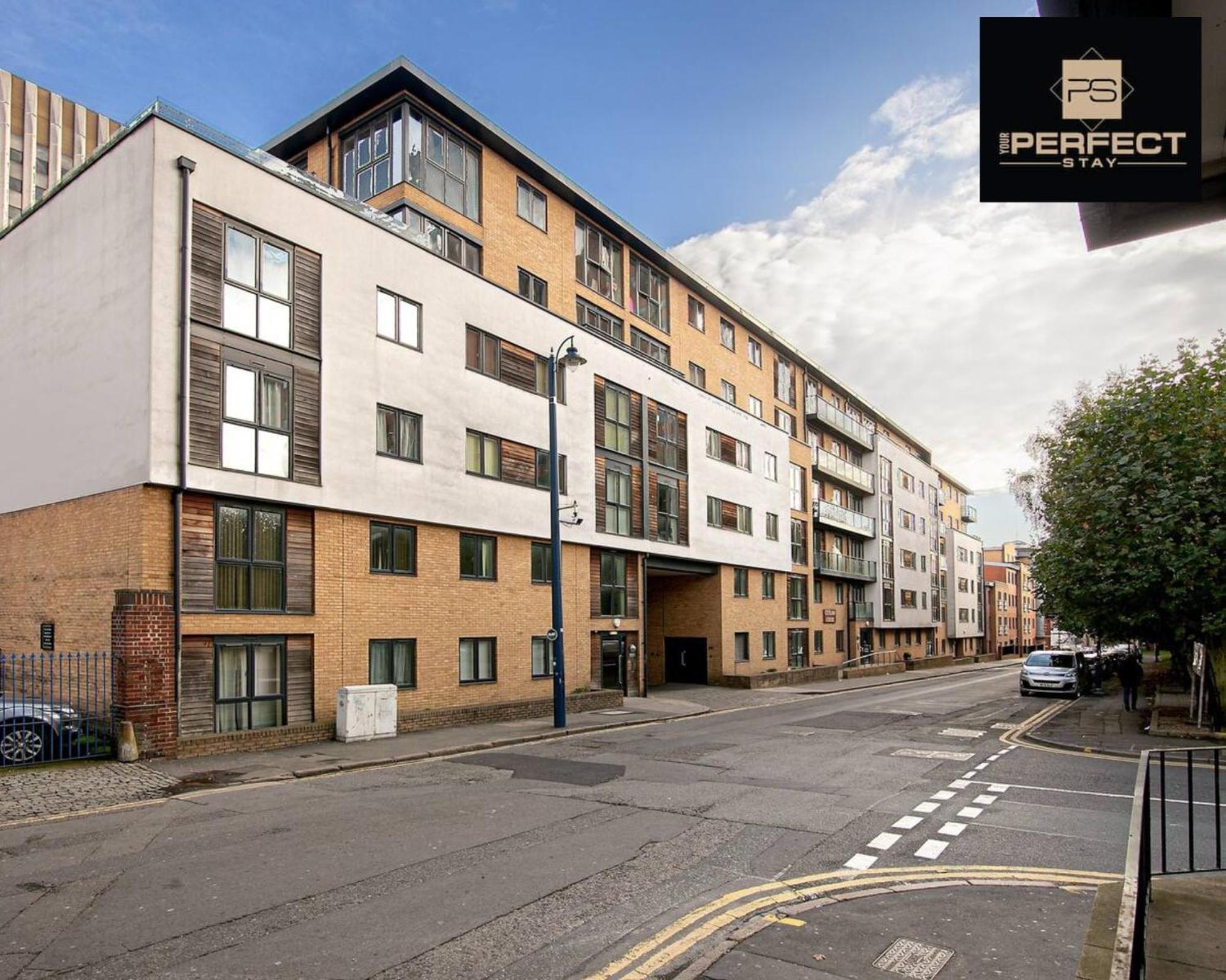 Cosmo Modern Apartment Central By Your Perfect Stay Short Lets Birmingham Esterno foto